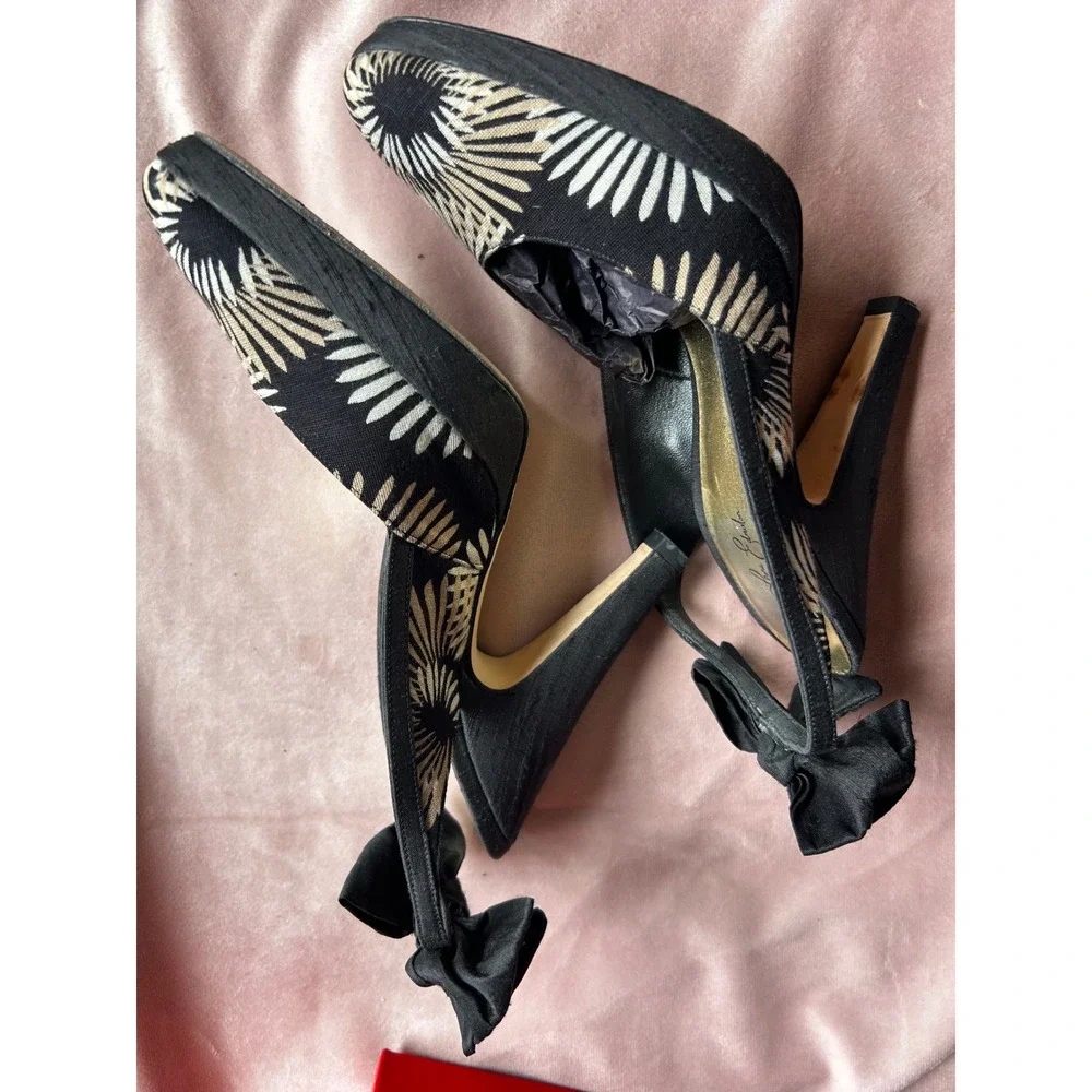 Leona Edmiston Matching Shoes & Handbag Set size 7.5  Black Gold Floral Box